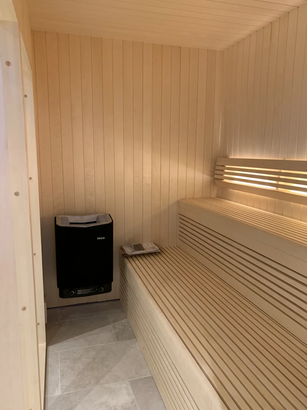 Platsbyggd bastu, bild 2 av 5
