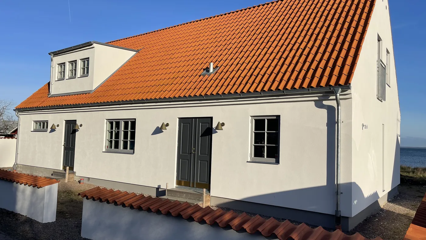 Renoverad och tillbyggd villa i Jonstorp, bild 1 av 5